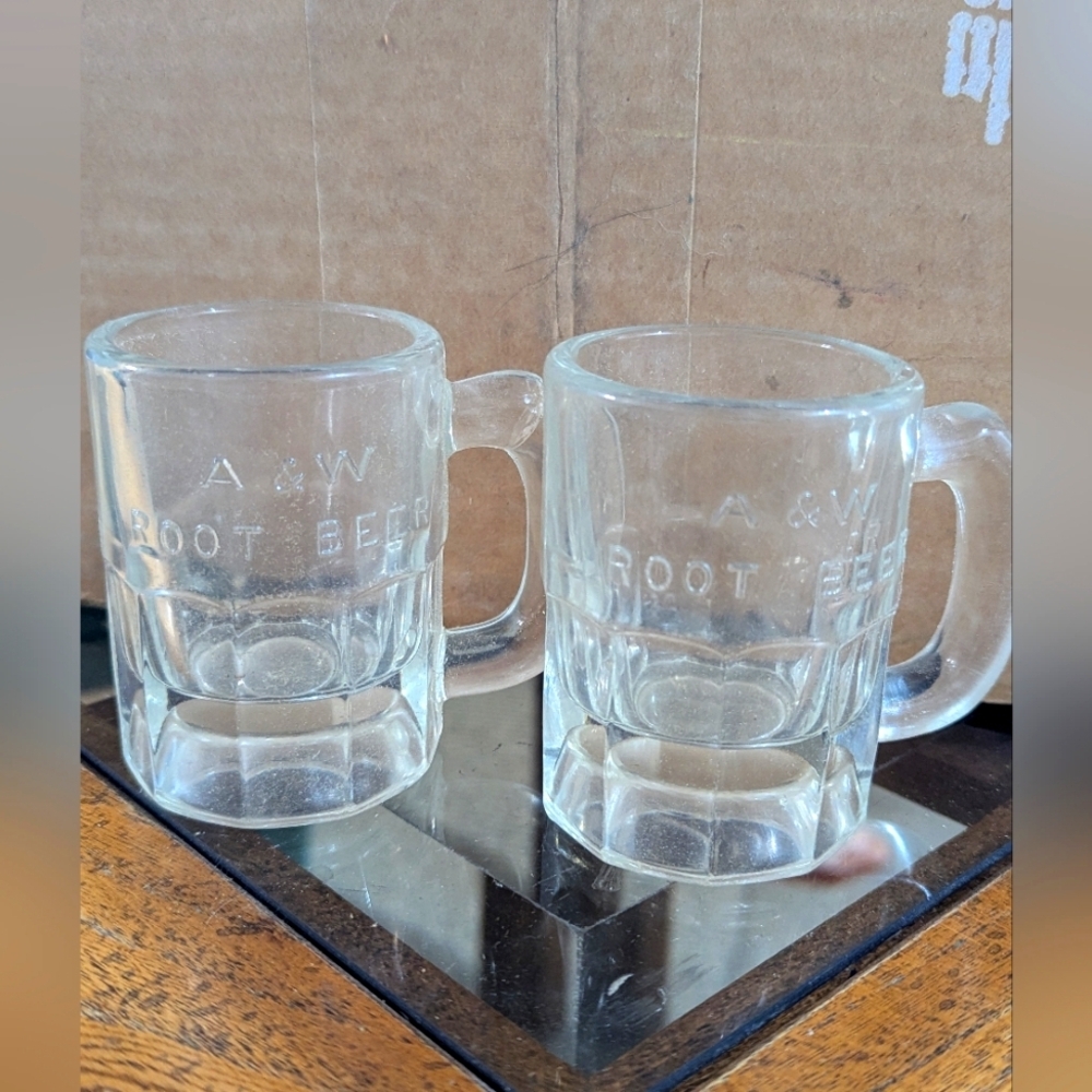 Vintage Mini A&W Root Beer Mug lot of X2 set